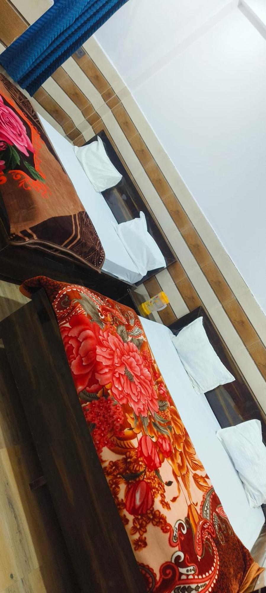 K.D.Dham Near Prem Mandir1 Hotell Vrindāvan Exteriör bild