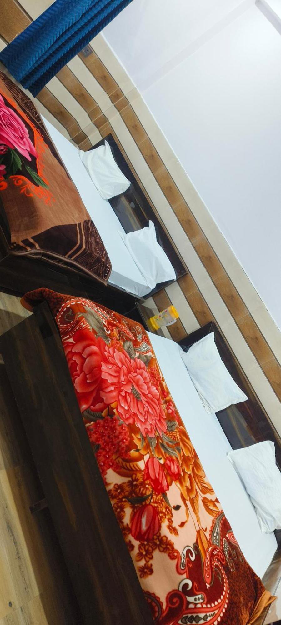 K.D.Dham Near Prem Mandir1 Hotell Vrindāvan Exteriör bild