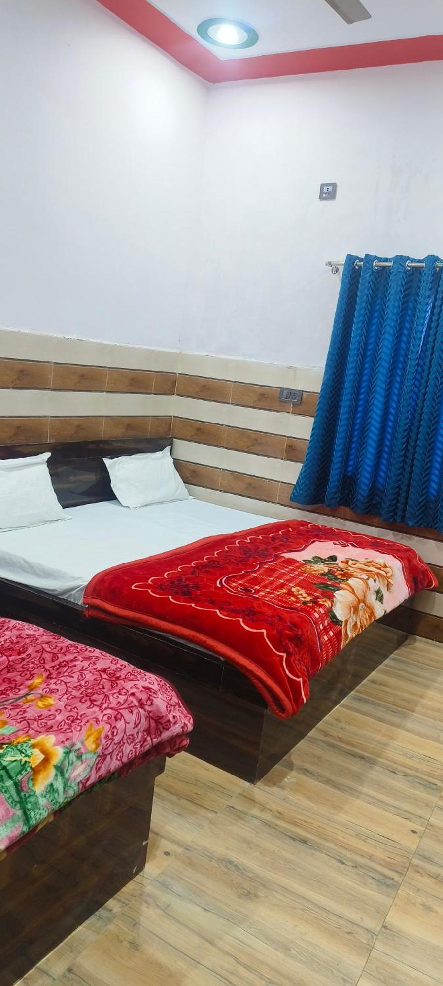 K.D.Dham Near Prem Mandir1 Hotell Vrindāvan Exteriör bild